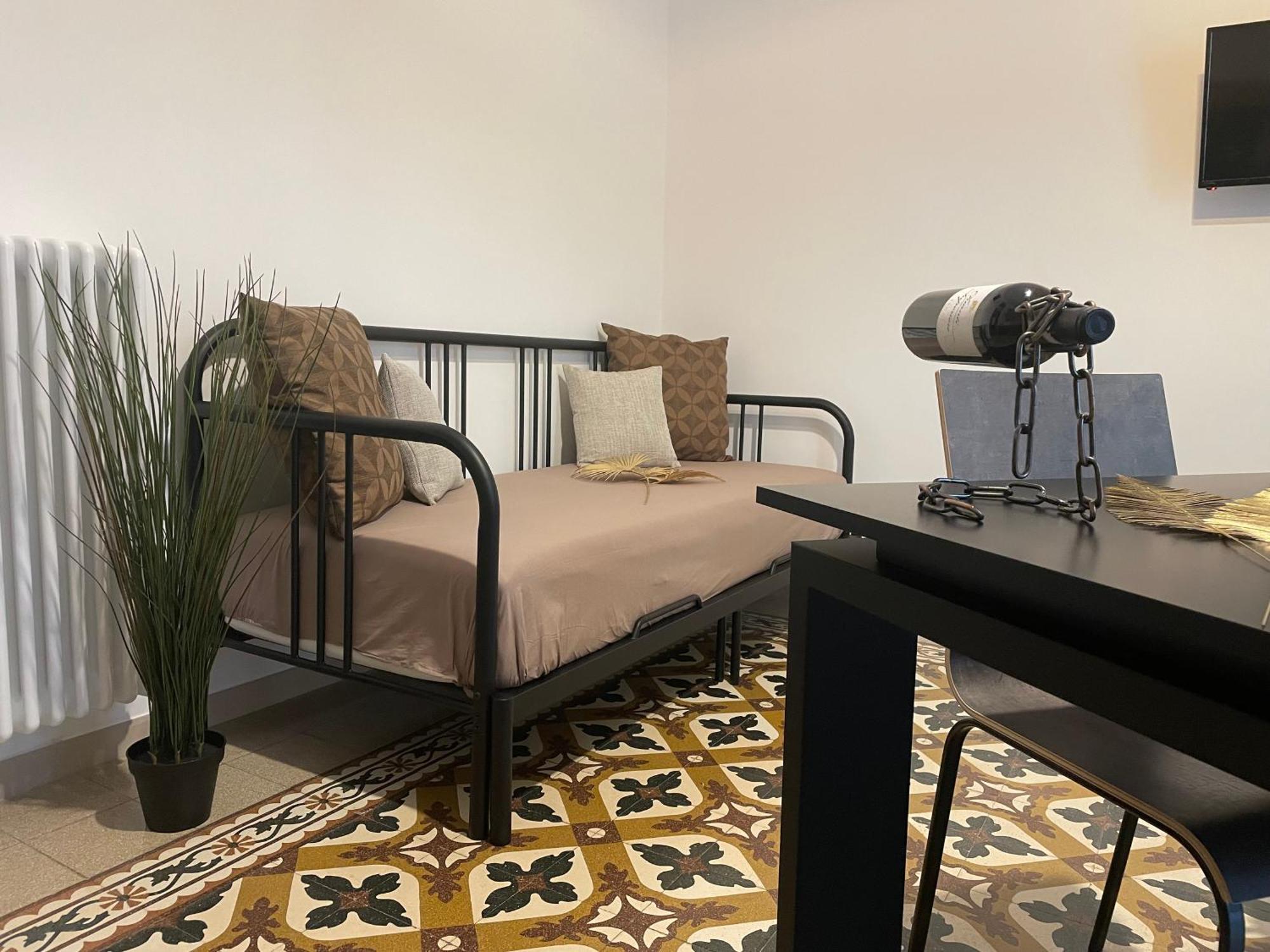 Maioliche Apartment Маргерита-ди-Савойя Экстерьер фото