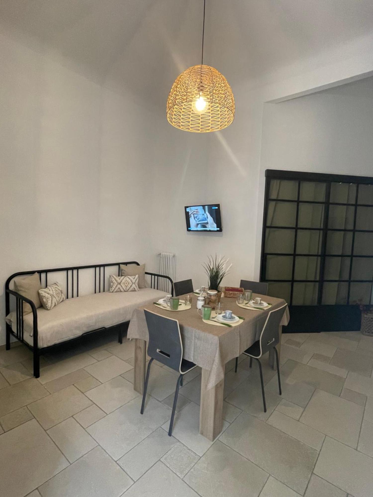 Maioliche Apartment Маргерита-ди-Савойя Экстерьер фото