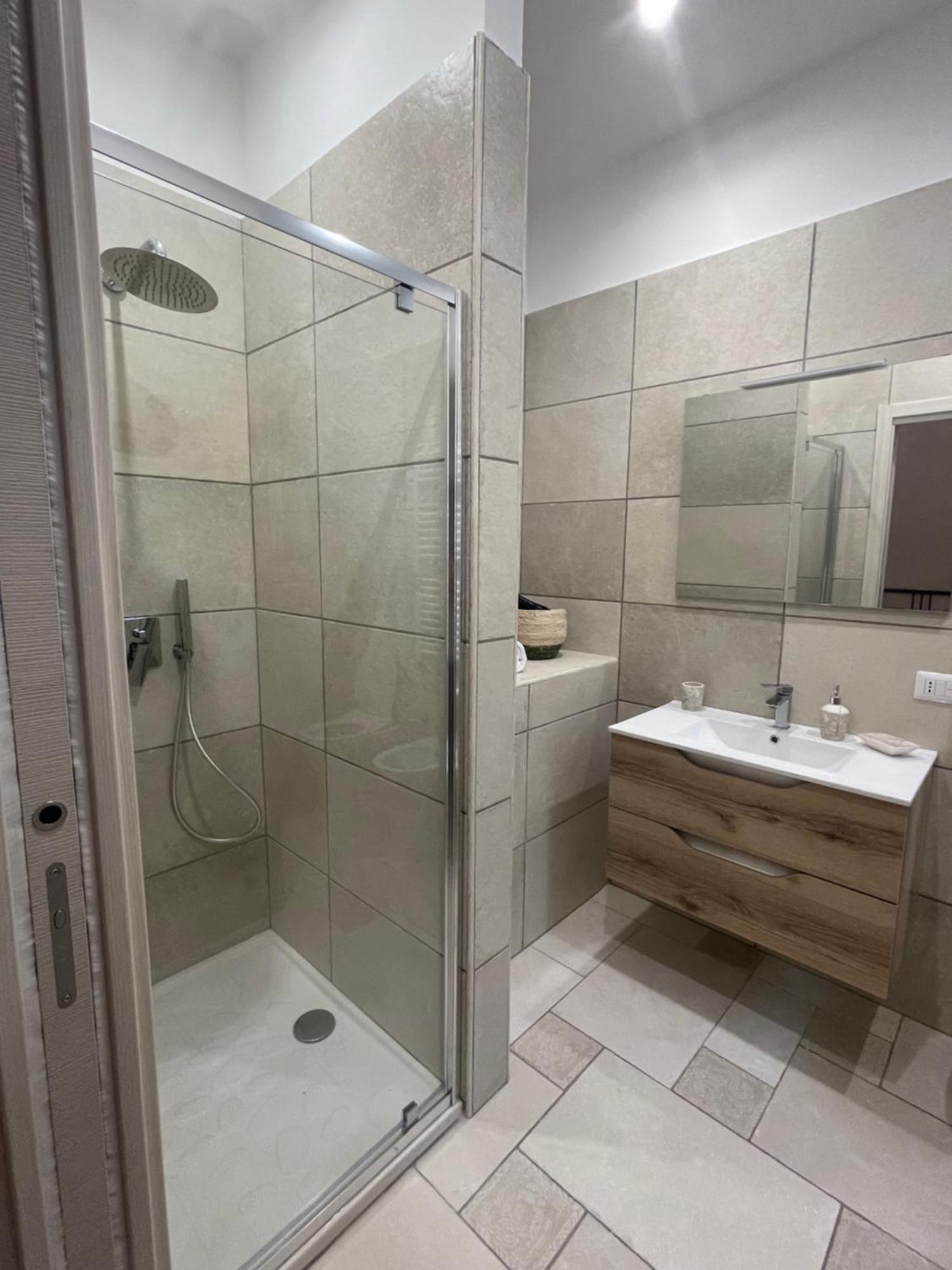 Maioliche Apartment Маргерита-ди-Савойя Экстерьер фото